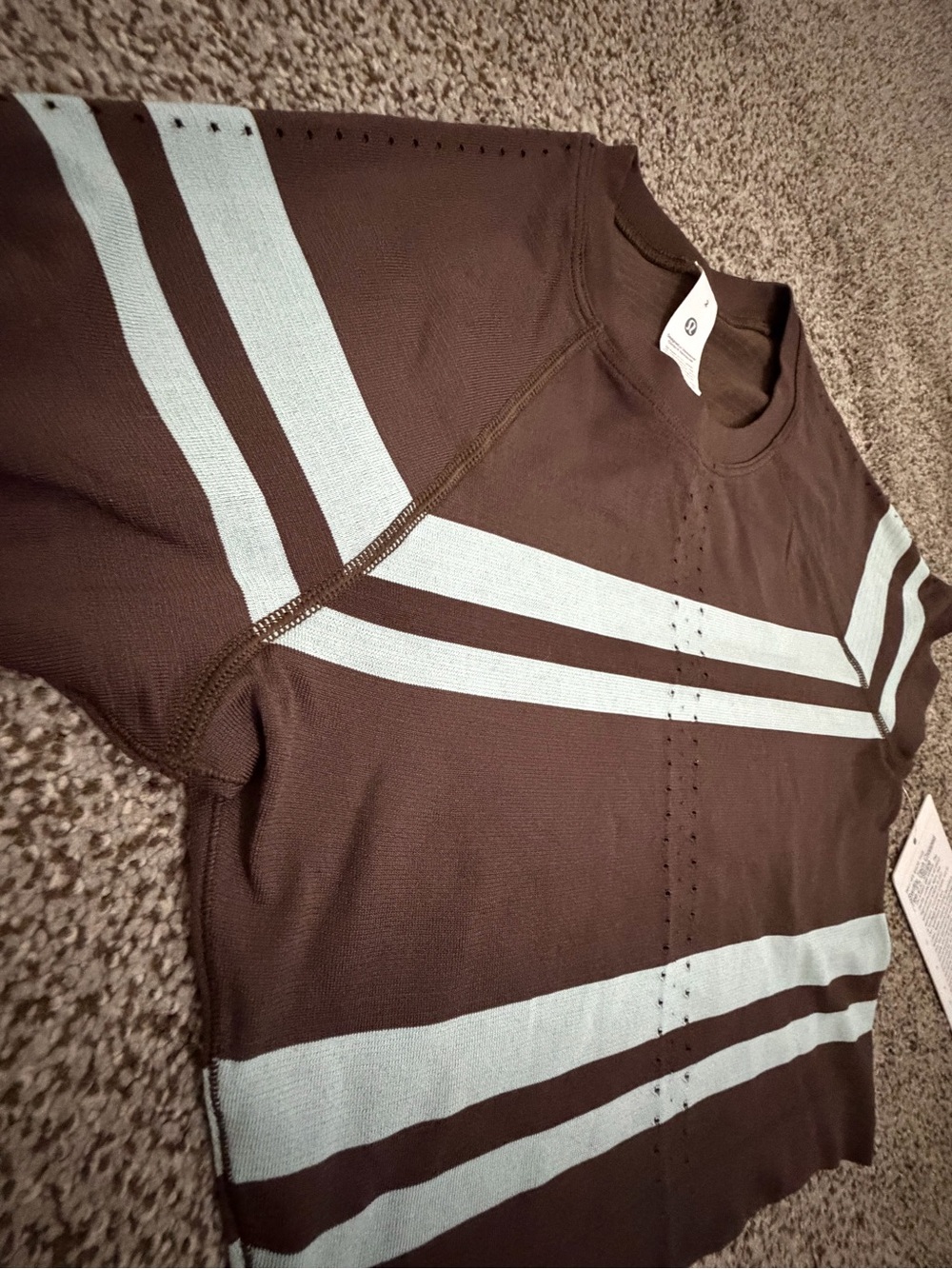 Lululemon Swiftly Tech Cropped Short Sleeve Shirt 2.0 NWT! - Picture 10 of 11